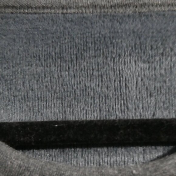 SHA LANG SHA | 180/105 | Grey Crewneck Sweatshirt With Furry Fleece Lining | EUC - Picture 6 of 16